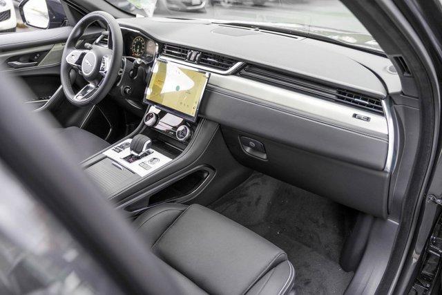 new 2025 Jaguar F-PACE car