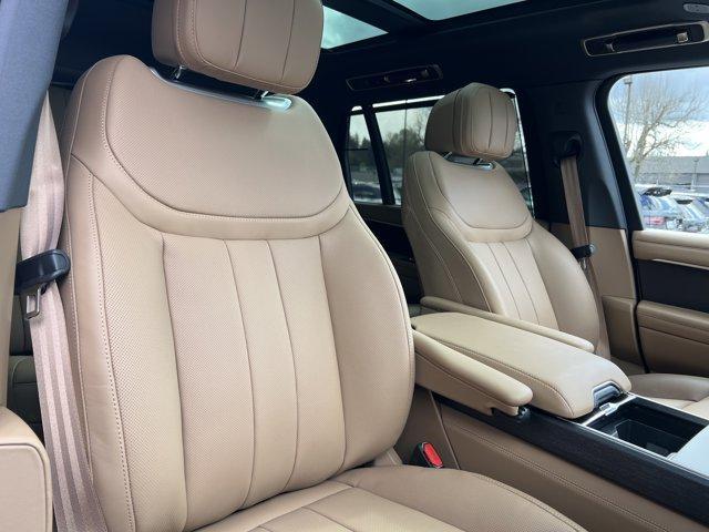 new 2025 Land Rover Range Rover car