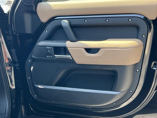 new 2025 Land Rover Defender car
