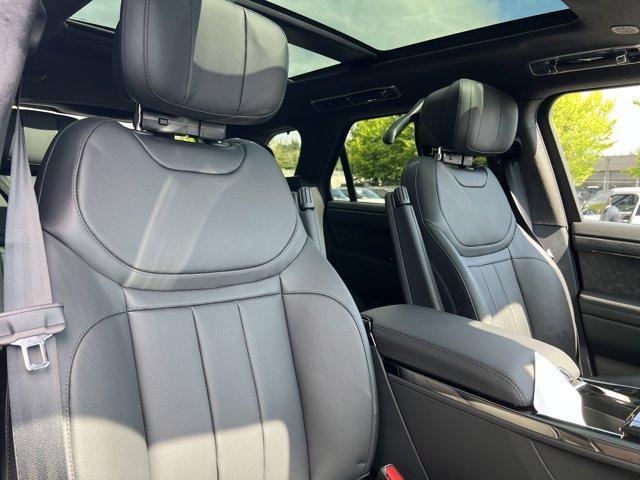 new 2025 Land Rover Range Rover Sport car