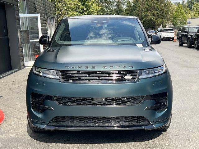 new 2025 Land Rover Range Rover Sport car