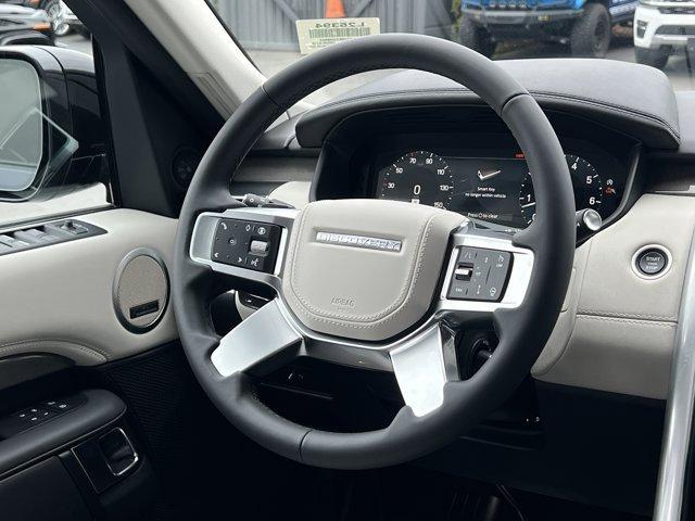 new 2025 Land Rover Discovery car