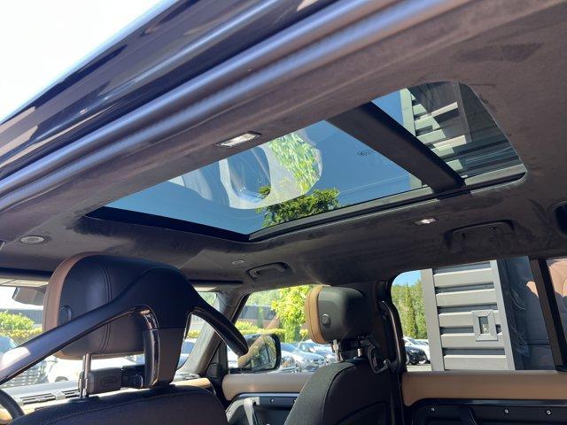 new 2025 Land Rover Defender car
