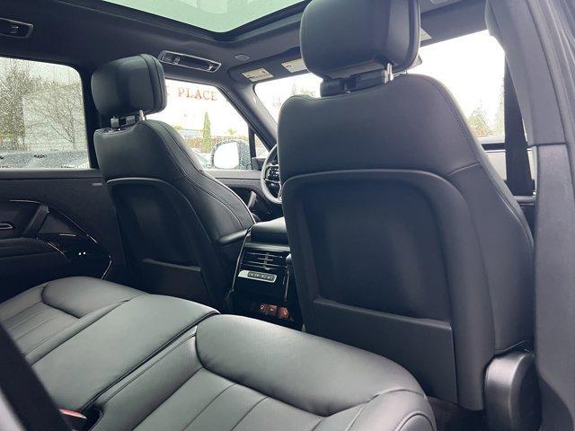 new 2025 Land Rover Range Rover Sport car