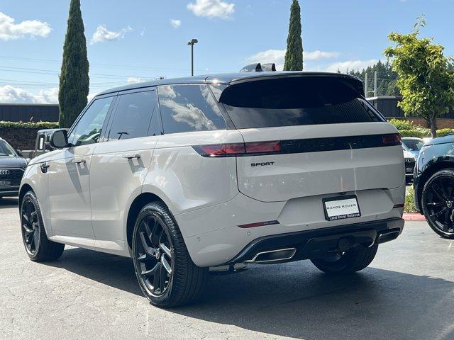 new 2025 Land Rover Range Rover Sport car