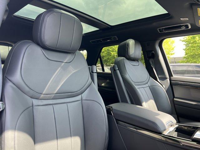 new 2025 Land Rover Range Rover Sport car