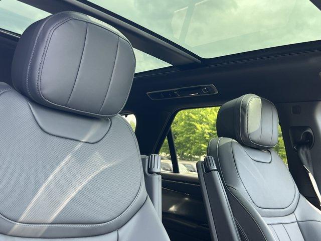 new 2025 Land Rover Range Rover Sport car