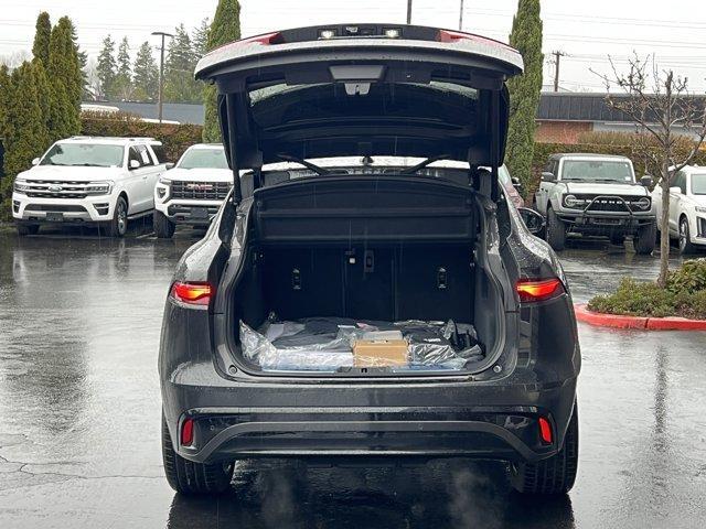 new 2025 Jaguar F-PACE car