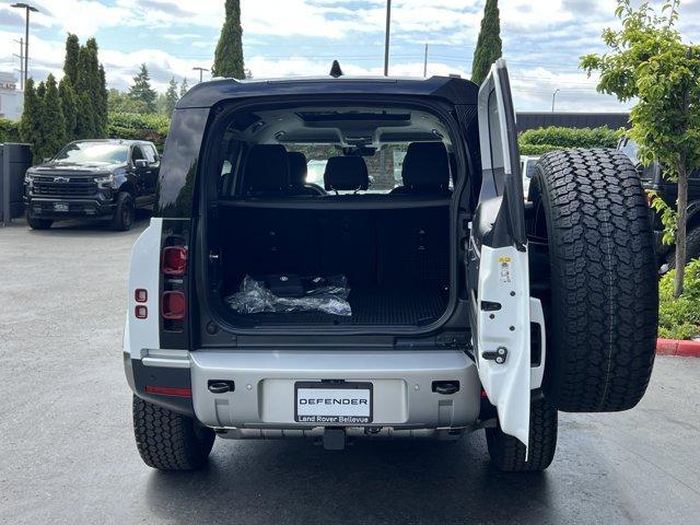 new 2025 Land Rover Defender car