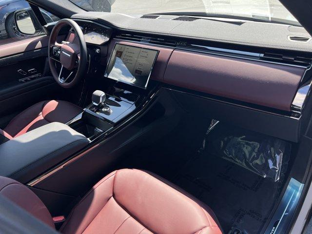 new 2025 Land Rover Range Rover Sport car