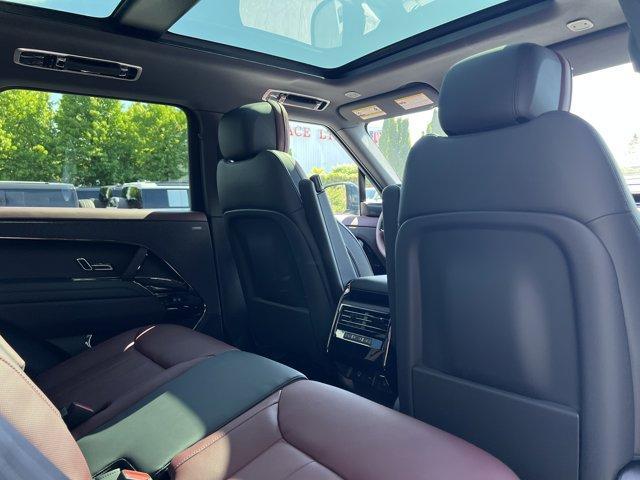 new 2025 Land Rover Range Rover Sport car