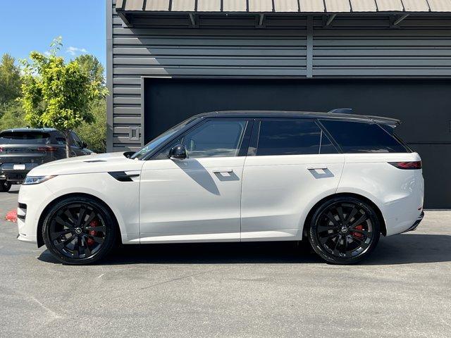 new 2025 Land Rover Range Rover Sport car