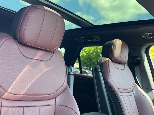 new 2025 Land Rover Range Rover Sport car