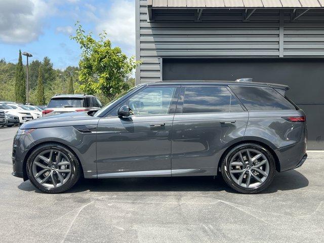 new 2025 Land Rover Range Rover Sport car