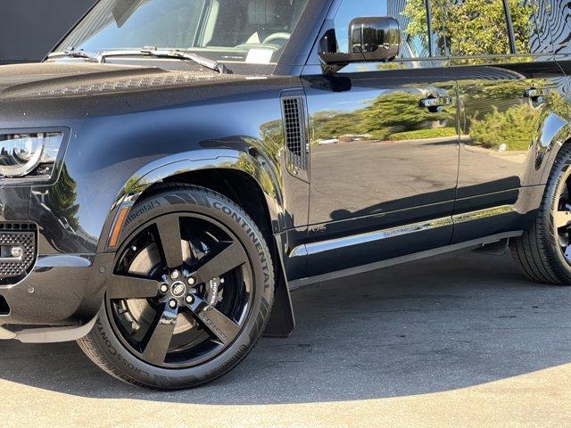 new 2025 Land Rover Defender car