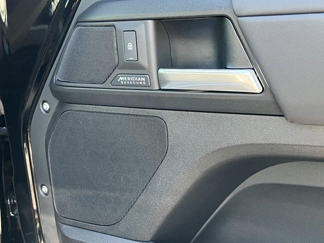 new 2025 Land Rover Defender car