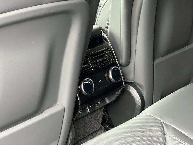 new 2025 Land Rover Range Rover Sport car