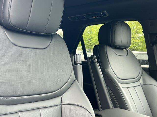 new 2025 Land Rover Range Rover Sport car