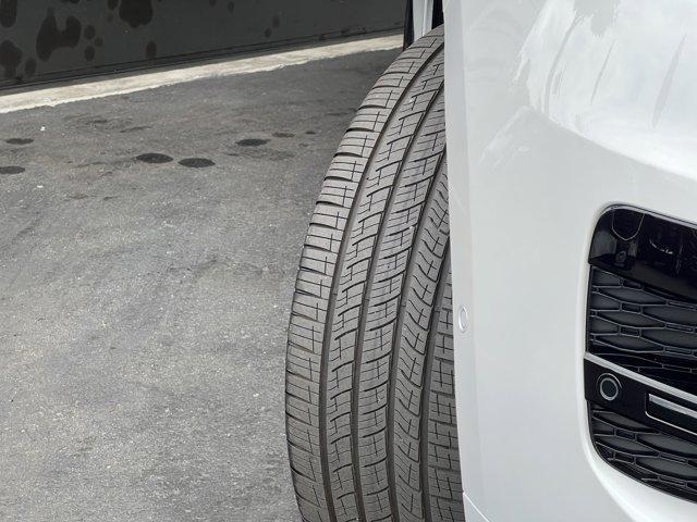 new 2025 Land Rover Range Rover Sport car