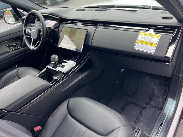 new 2025 Land Rover Range Rover Sport car
