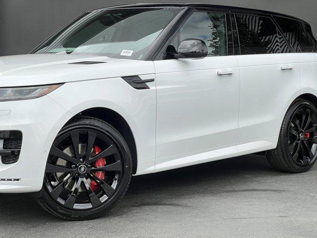 new 2025 Land Rover Range Rover Sport car