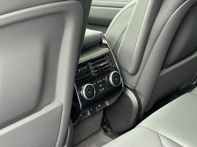 new 2025 Land Rover Range Rover Sport car
