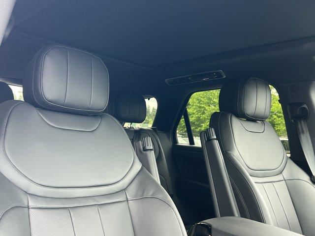 new 2025 Land Rover Range Rover Sport car