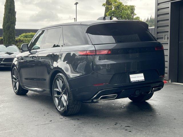 new 2025 Land Rover Range Rover Sport car