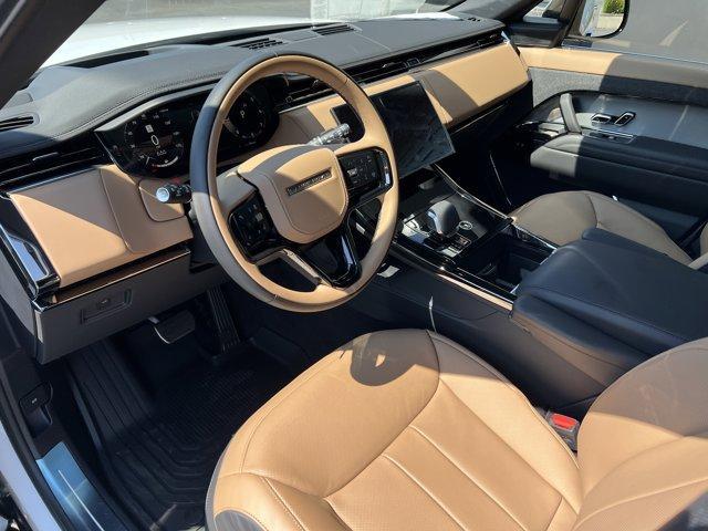 new 2025 Land Rover Range Rover Sport car