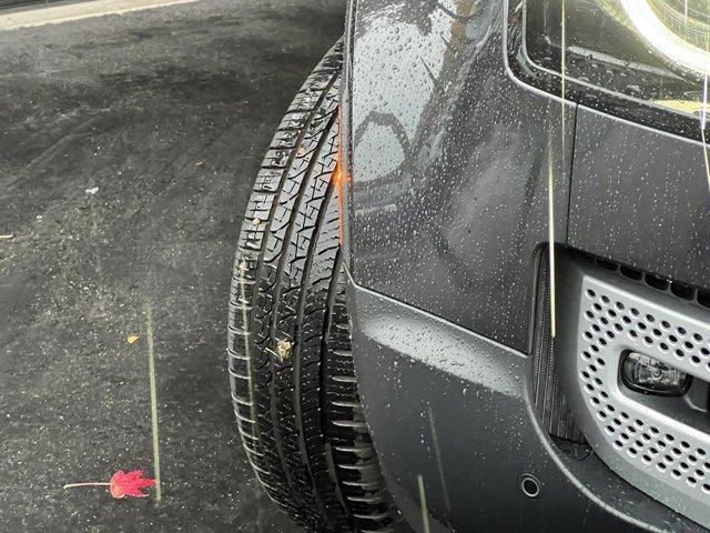 new 2025 Land Rover Defender car