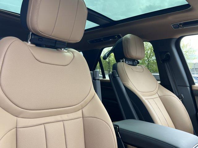 new 2025 Land Rover Range Rover Sport car