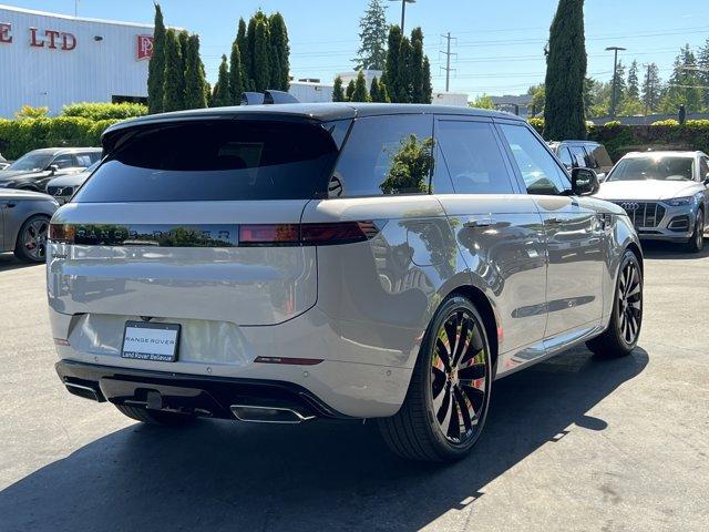new 2025 Land Rover Range Rover Sport car