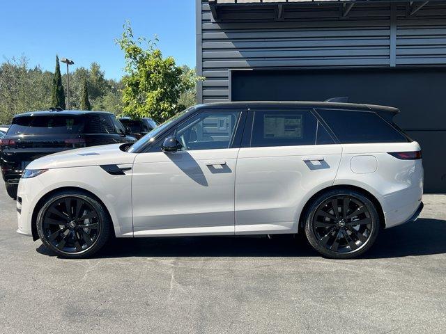 new 2025 Land Rover Range Rover Sport car