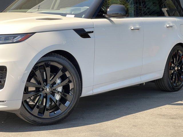 new 2025 Land Rover Range Rover Sport car