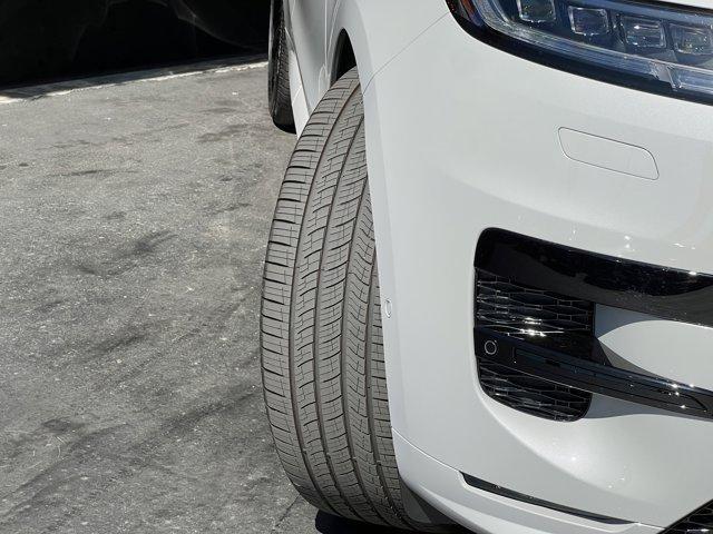 new 2025 Land Rover Range Rover Sport car