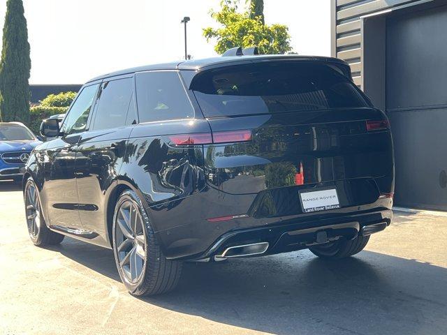 new 2025 Land Rover Range Rover Sport car