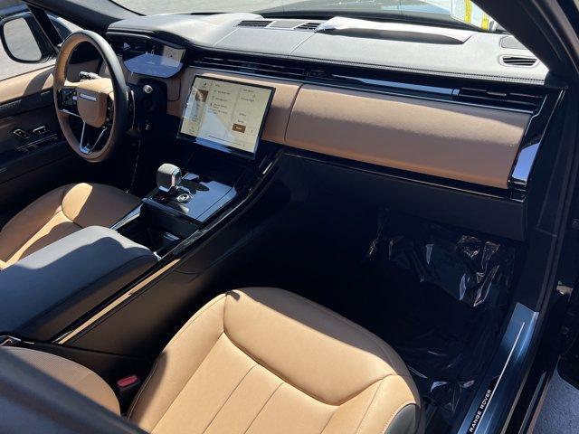 new 2025 Land Rover Range Rover Sport car