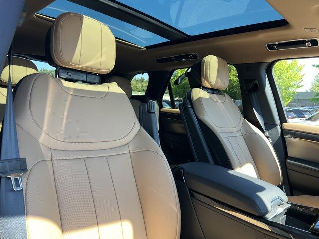 new 2025 Land Rover Range Rover Sport car