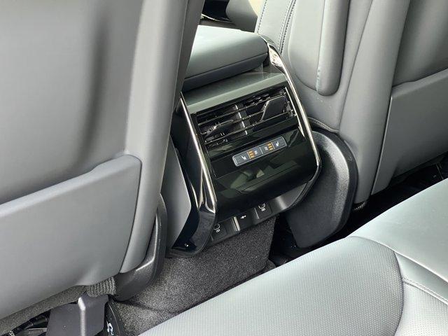new 2025 Land Rover Range Rover Sport car