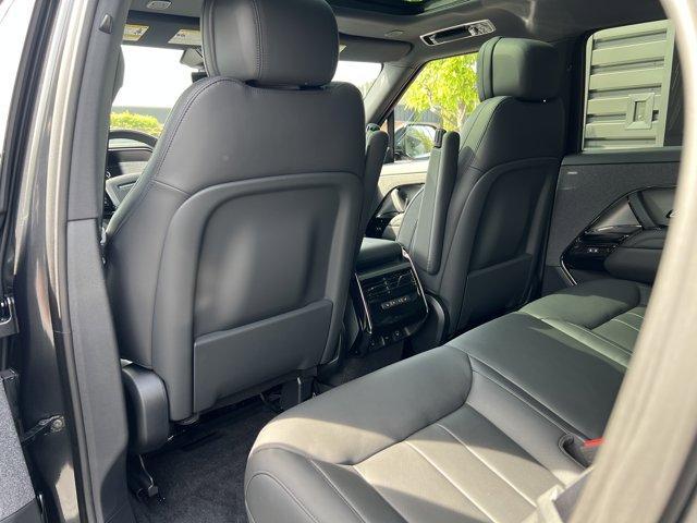 new 2025 Land Rover Range Rover Sport car
