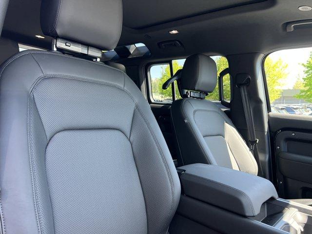 new 2025 Land Rover Defender car