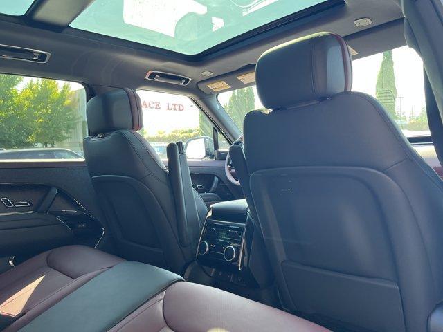new 2025 Land Rover Range Rover Sport car