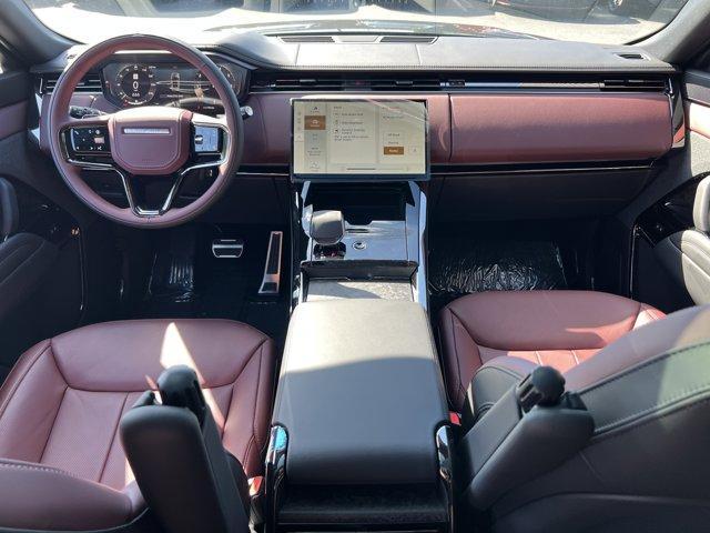 new 2025 Land Rover Range Rover Sport car