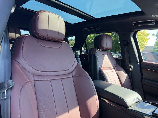 new 2025 Land Rover Range Rover Sport car