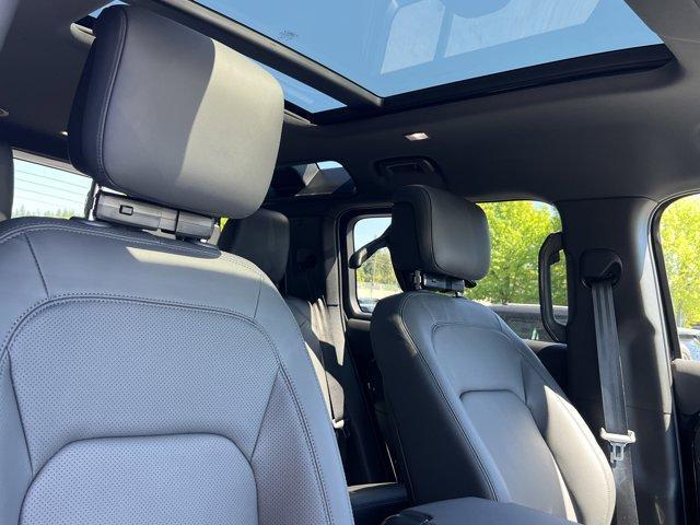 new 2025 Land Rover Defender car