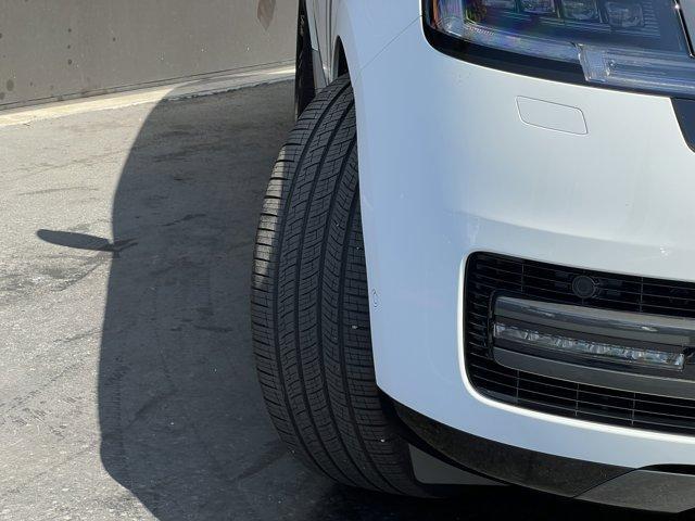 new 2025 Land Rover Range Rover car