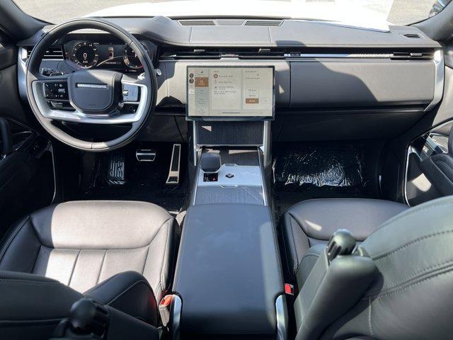 new 2025 Land Rover Range Rover car