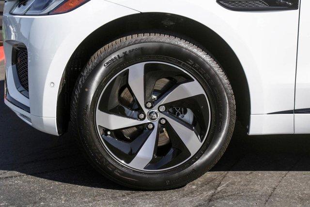 new 2025 Jaguar F-PACE car