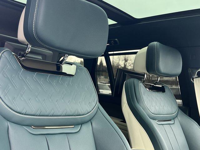 new 2025 Land Rover Range Rover car