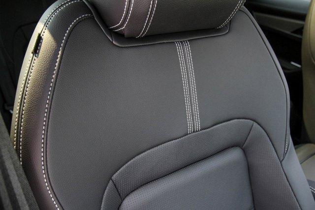 new 2025 Jaguar F-PACE car